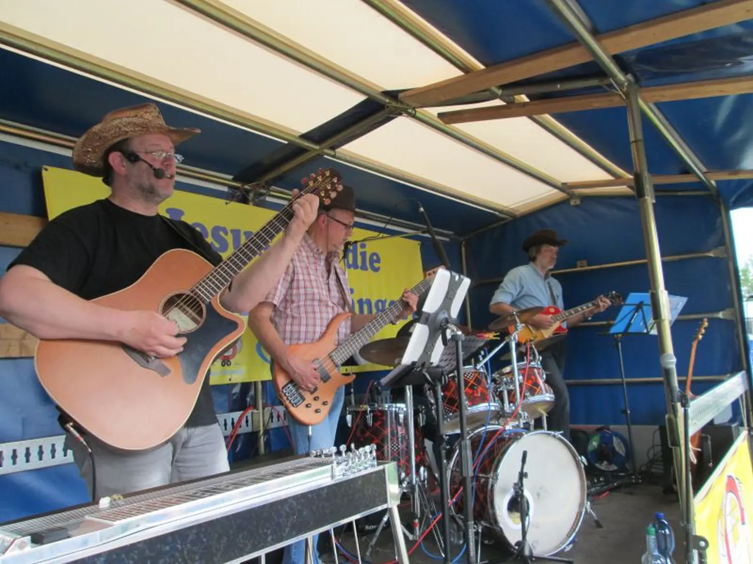 Truckerfest auf der A8 Shell-Autohof Kirchheim